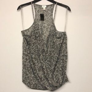 V neck chiffon tank!